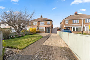 Photo 25- click for photo gallery